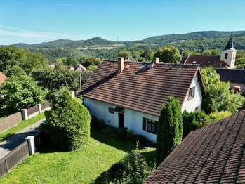 Velký RD se stodolou - Prodej zemědělského objektu 230 m², Nezabudice