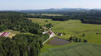 Prodej pozemku 1835 m², Dolní Dvořiště
