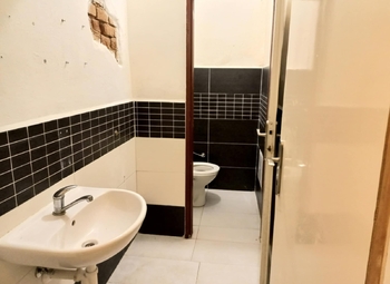 Toaleta. - Pronájem jiných prostor 129 m², Jindřichův Hradec