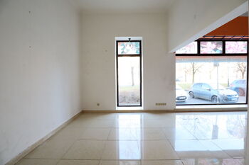 Pronájem kancelářských prostor 73 m², Karlovy Vary