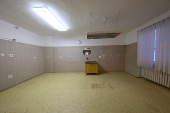 Aktuální stav kuchyň + obývací pokoj - Prodej bytu 3+kk v osobním vlastnictví 67 m², Brno