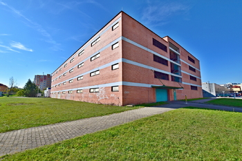 Prodej garáže 1680 m², České Budějovice