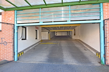 Prodej garáže 1680 m², České Budějovice