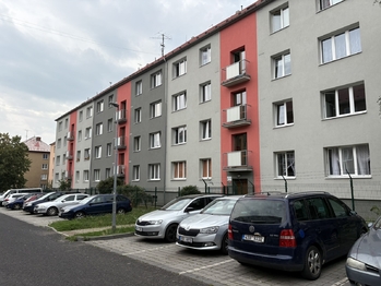 Prodej bytu 2+kk v osobním vlastnictví 52 m², Jirkov