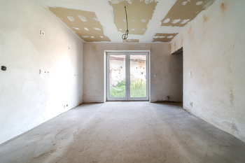 kuchyně foto 1 - Prodej domu 122 m², Němčice nad Hanou