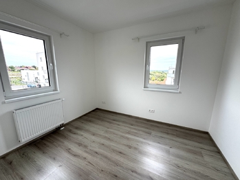 ložnice - Pronájem bytu 2+kk v osobním vlastnictví 38 m², Zbůch