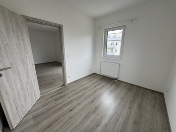 ložnice - Pronájem bytu 2+kk v osobním vlastnictví 38 m², Zbůch