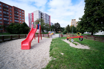 +420 604 191 744 I denisa.myslivcova@re-max.cz - Prodej bytu 3+1 v osobním vlastnictví 63 m², Ostrava