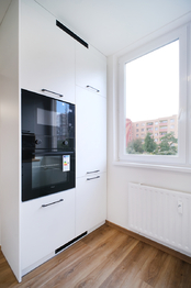 +420 604 191 744 I denisa.myslivcova@re-max.cz - Prodej bytu 3+1 v osobním vlastnictví 63 m², Ostrava