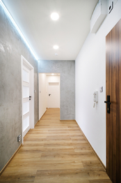 +420 604 191 744 I denisa.myslivcova@re-max.cz - Prodej bytu 3+1 v osobním vlastnictví 63 m², Ostrava