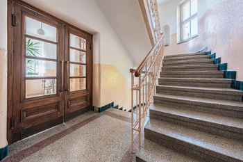 Prodej bytu 4+1 v osobním vlastnictví 151 m², Karlovy Vary