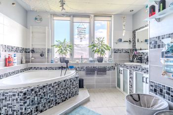 Prodej bytu 4+1 v osobním vlastnictví 112 m², Chomutov