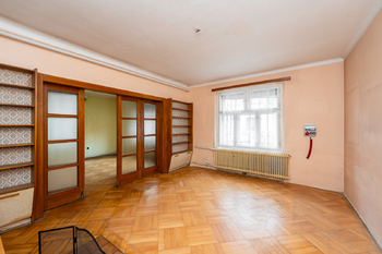 Pokoj 2 - Prodej domu 150 m², Veltrusy