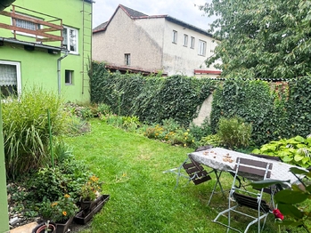 Prodej domu 400 m², Roštění