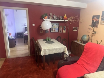 Prodej domu 450 m², Roštění