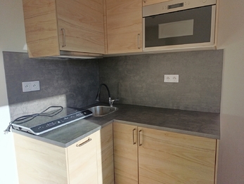 Pronájem bytu 1+kk v osobním vlastnictví 26 m², Praha 2 - Vinohrady