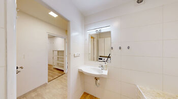 koupelna - Prodej bytu 3+1 v družstevním vlastnictví 72 m², Praha 10 - Záběhlice
