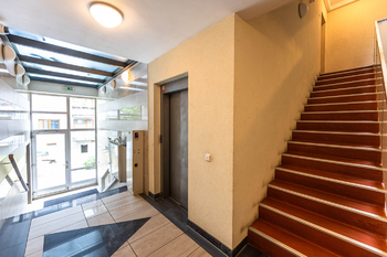Prodej bytu 5+kk v osobním vlastnictví 149 m², Praha 5 - Jinonice