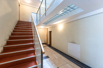 Prodej bytu 5+kk v osobním vlastnictví 149 m², Praha 5 - Jinonice