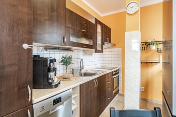 Kuchyně. - Prodej bytu 2+kk v osobním vlastnictví 43 m², Pelhřimov