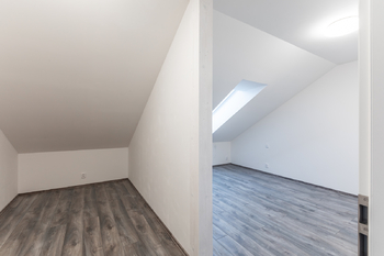 Prodej bytu 4+kk v osobním vlastnictví 99 m², Svémyslice