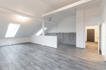 Prodej bytu 4+kk v osobním vlastnictví 99 m², Svémyslice