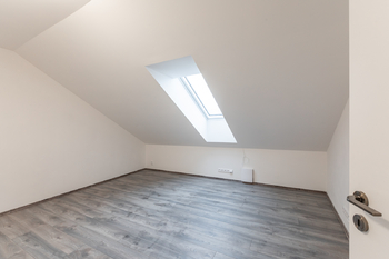 Prodej bytu 4+kk v osobním vlastnictví 99 m², Svémyslice
