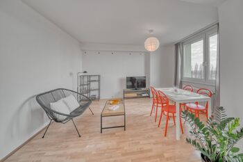 Obývací pokoj - Prodej bytu 3+1 v osobním vlastnictví 71 m², Poděbrady