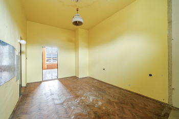 Prodej nájemního domu 400 m², Hronov