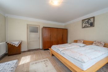 Prodej domu 97 m², Kněžičky