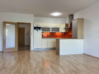 Pronájem bytu 2+kk v osobním vlastnictví 73 m², Praha 10 - Strašnice