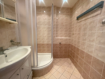 Prodej bytu 3+1 v osobním vlastnictví 78 m², Praha 4 - Háje