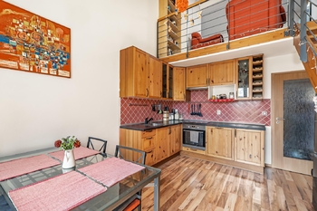 Kuchyně - Prodej bytu 4+1 v osobním vlastnictví 81 m², Beroun 