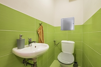 Wc - Prodej bytu 4+1 v osobním vlastnictví 81 m², Beroun