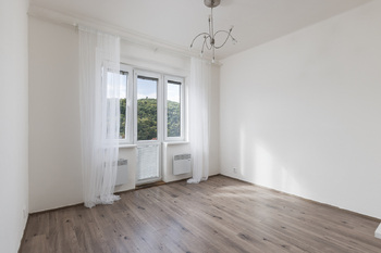 Prodej bytu 2+1 v osobním vlastnictví 48 m², Praha 5 - Košíře