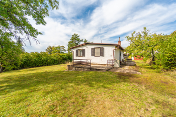 Pohled na chatu - Prodej chaty / chalupy 58 m², Malé Kyšice