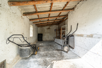Zděná garáž - Prodej chaty / chalupy 58 m², Malé Kyšice
