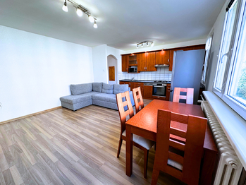 Pronájem bytu 4+kk v osobním vlastnictví 70 m², Praha 4 - Háje