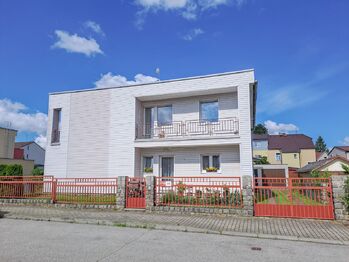 dům - Pronájem bytu 4+1 v osobním vlastnictví 130 m², České Budějovice