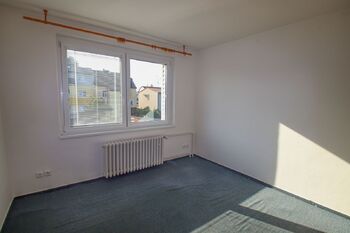 pokoj - Pronájem bytu 4+1 v osobním vlastnictví 130 m², České Budějovice