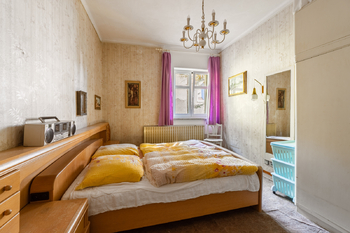 Prodej domu 320 m², Karlovy Vary