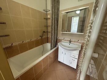Pronájem bytu 3+1 v osobním vlastnictví 73 m², Tišnov