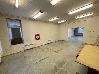 Prodej obchodních prostor 188 m², Vsetín
