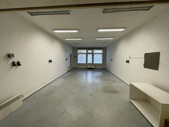 Prodej obchodních prostor 188 m², Vsetín
