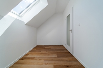 dětský pokoj 2 NP - Prodej domu 151 m², Lysice