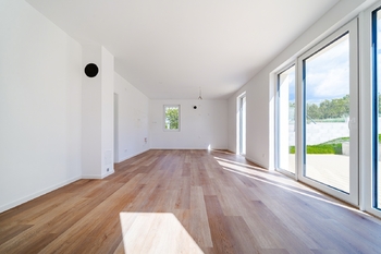 obývací pokoj foto 5 - Prodej domu 151 m², Lysice