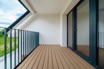 terasa 2 NP foto 2 - Prodej domu 151 m², Lysice