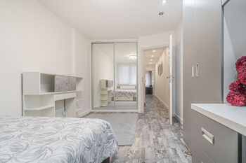 Pronájem bytu 3+kk v osobním vlastnictví 75 m², Praha 6 - Dejvice