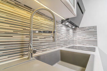 Pronájem bytu 3+kk v osobním vlastnictví 75 m², Praha 6 - Dejvice