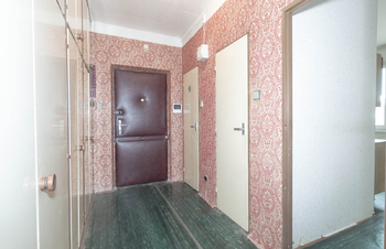 předsíň - Prodej bytu 2+1 v osobním vlastnictví 54 m², Praha 10 - Malešice